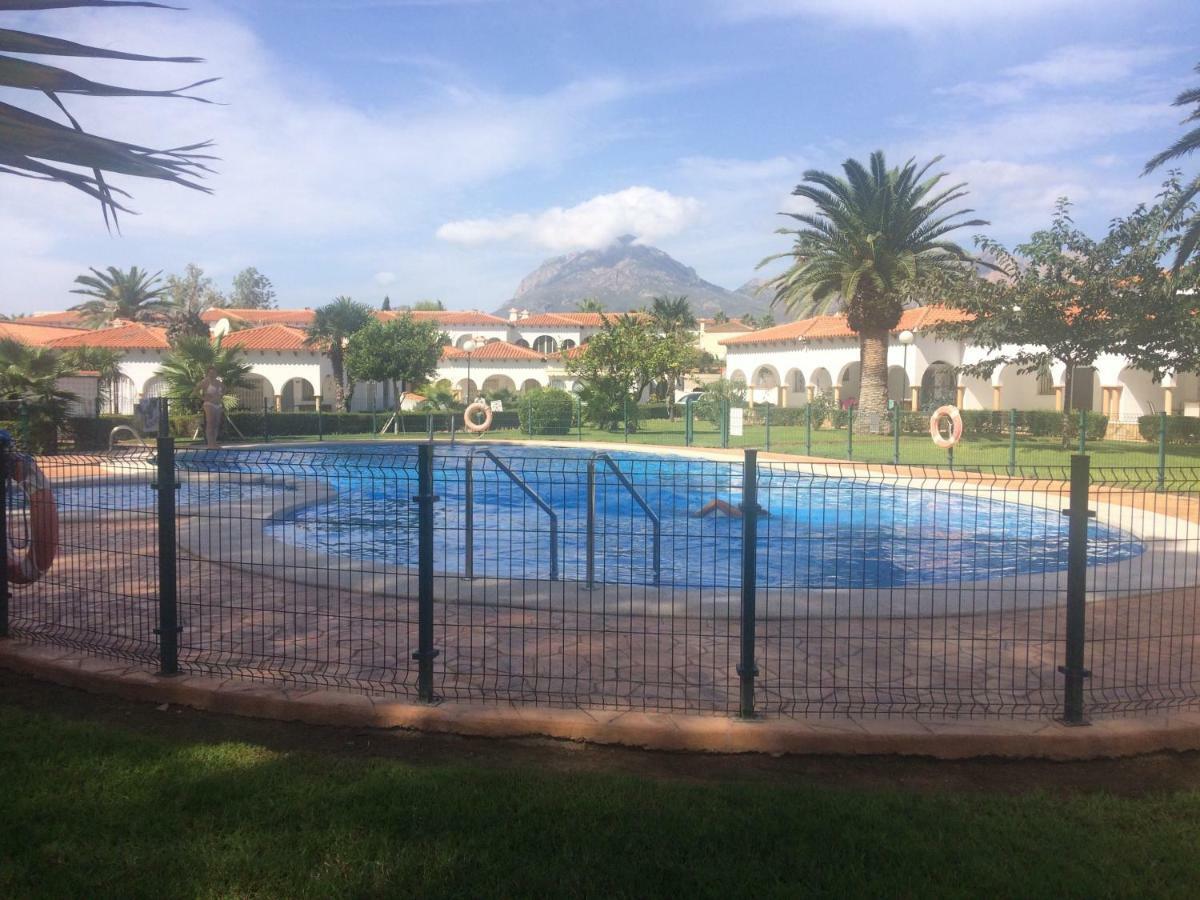 Casas Blancas Bungalow 45 L'Alfàs del Pi Esterno foto